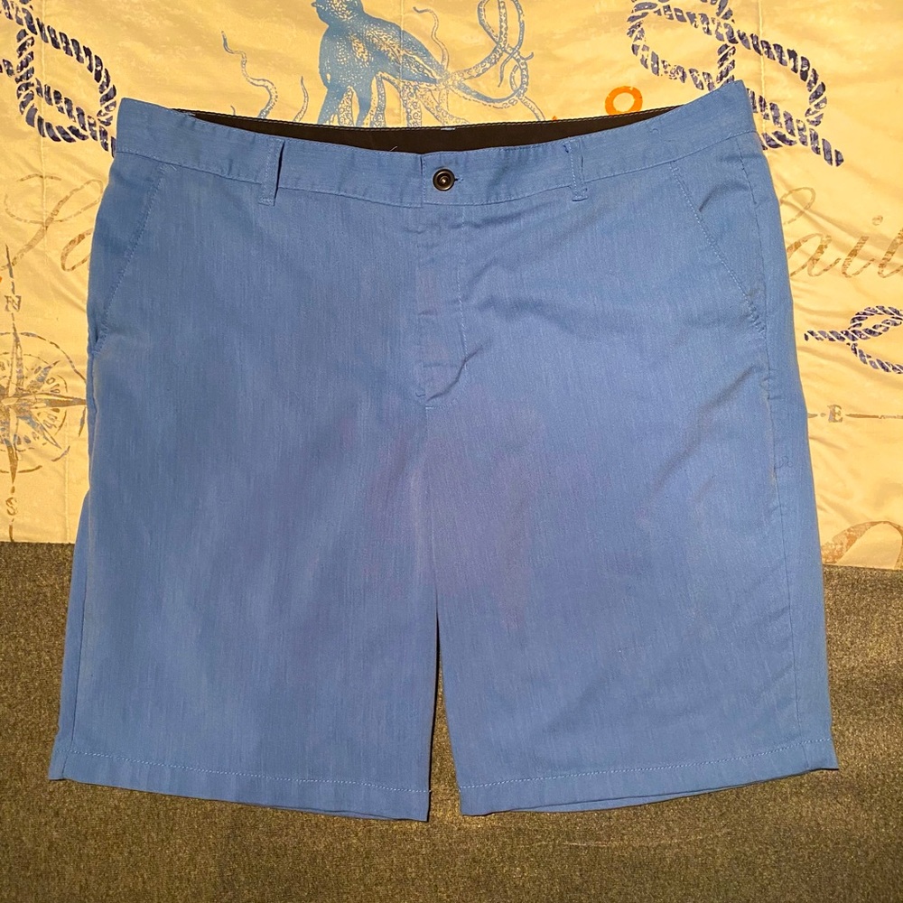 Short pants